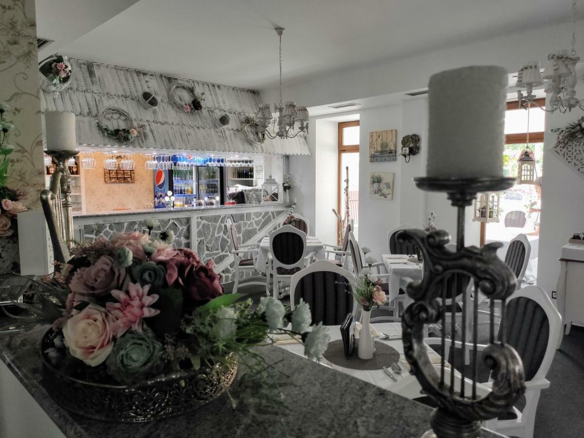 Penzion Zabokrek U Hoffera Zabokreky Nad Nitrou Εξωτερικό φωτογραφία